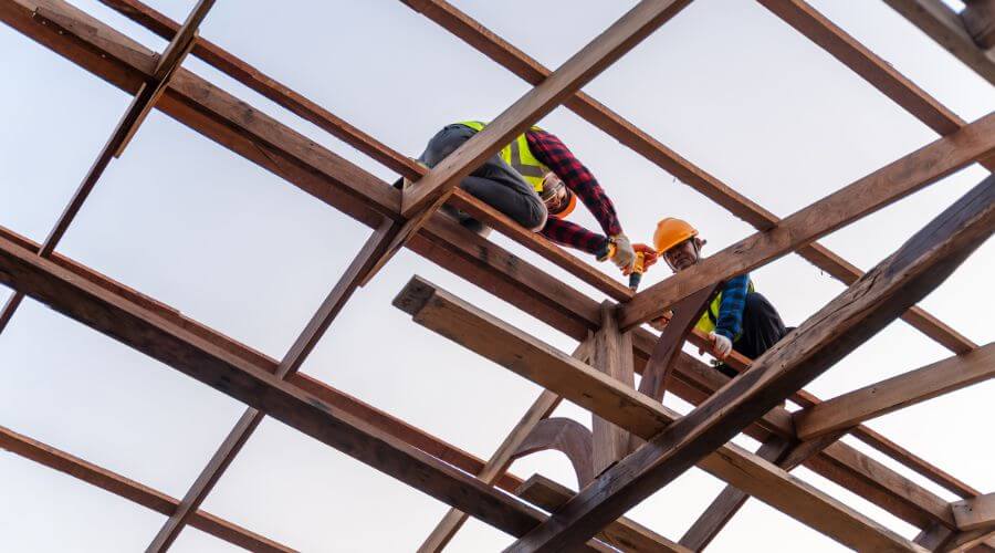 Professional residential roofers in Shawmut, MT